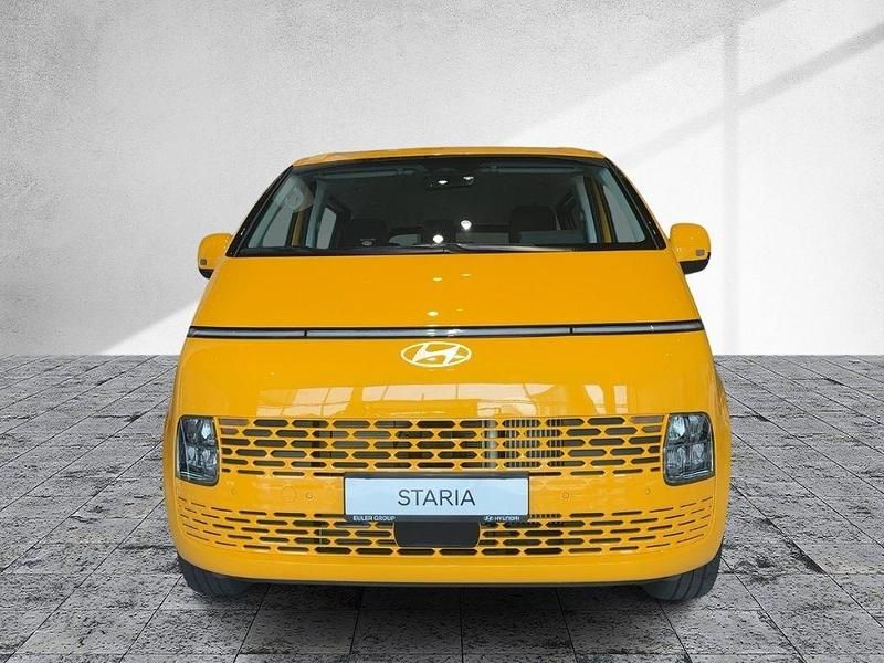 Gebraucht Hyundai Staria Trend 224 PS (164 kW) 2025 Gelb Van / Kleinbus