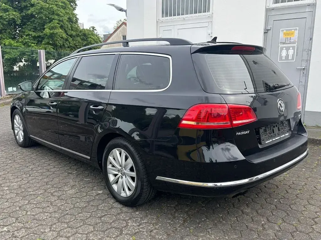 Gebraucht VW Passat Comfortline 170 PS (125 kW) 2013 Schwarz Kombi
