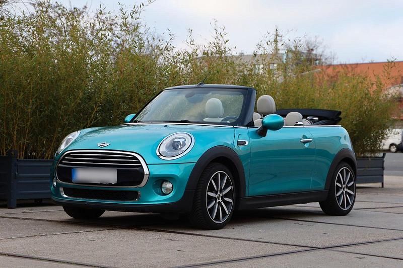 Gebraucht Mini Cooper Cabriolet 136 PS (100 kW) 2016 Grün Cabrio