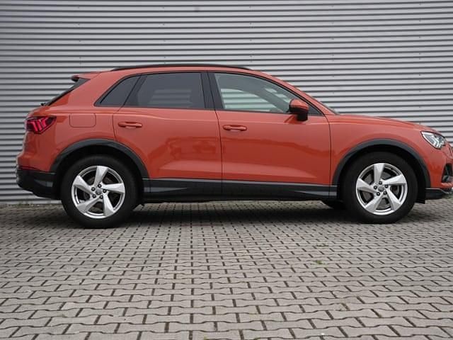 Gebraucht Audi Q3 Advanced 190 PS (139 kW) 2019 Pulsorange SUV