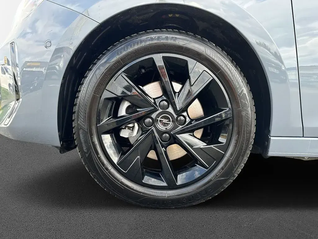 Gebraucht Opel Corsa 101 PS (74 kW) 2025 Grau Kleinwagen