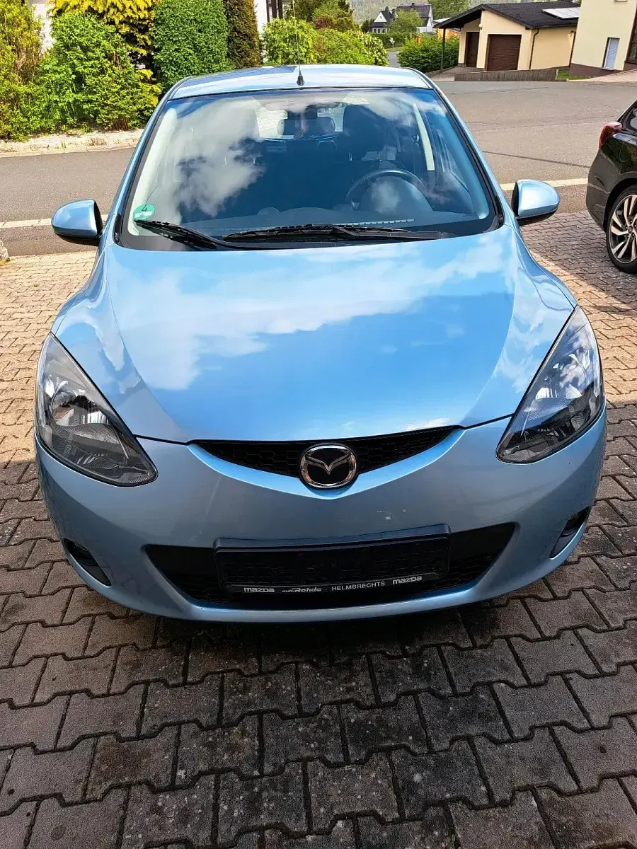 Gebraucht Mazda 2 Sports-Line 103 PS (75 kW) 2010 Silber Kleinwagen