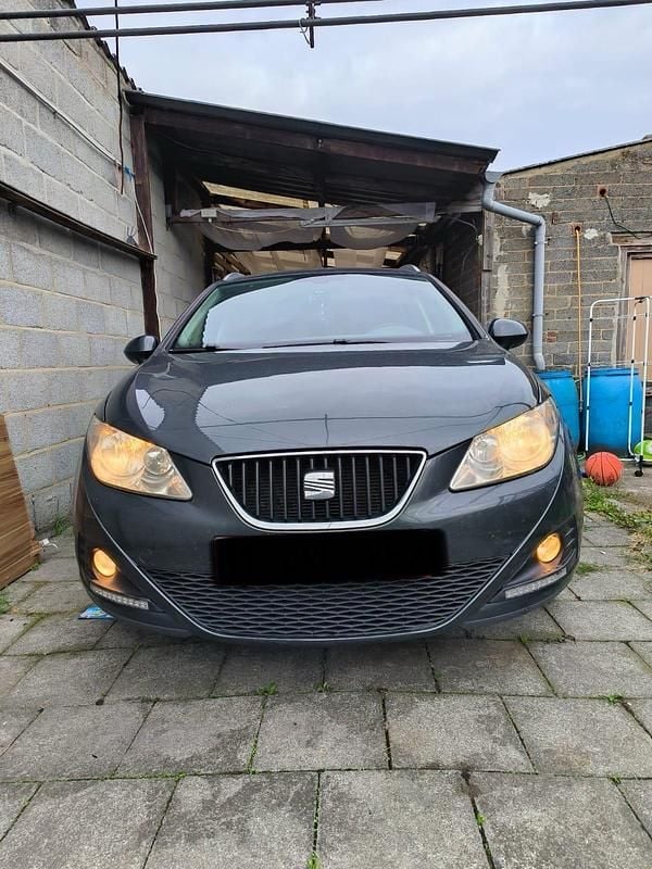 Gebraucht 2010 Seat Ibiza ST Kombi | 3.000 € (Guter Preis) - Bild 1/4