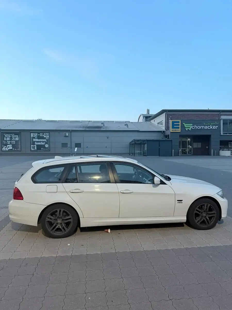 Usata BMW 320 184 CV (135 kW) 2012 Bianco Station wagon