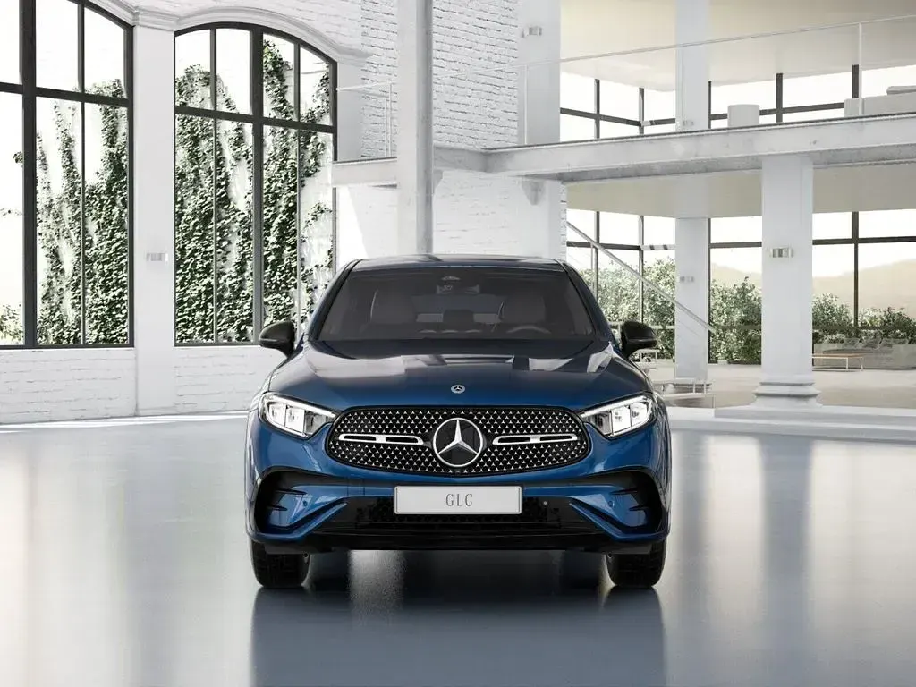 Gebraucht Mercedes GLC300e AMG 313 PS (230 kW) 2025 Blau SUV