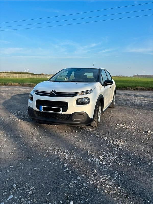 Gebraucht Citroën C3 83 PS (61 kW) 2018 Weiß Kleinwagen