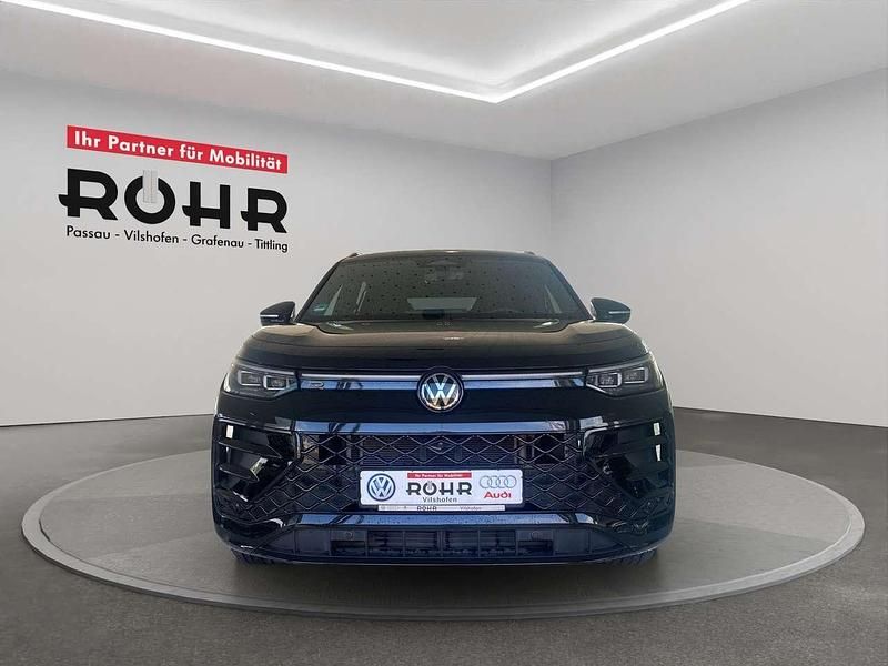 Gebraucht VW Tayron R-line 193 PS (141 kW) 2025 Grenadillschwarz metallic SUV