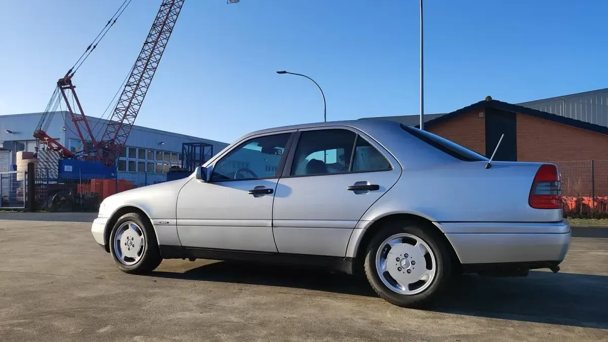 Gebraucht Mercedes C280 193 PS (141 kW) 1994 Limousine