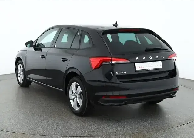 Neu Skoda Scala 116 PS (85 kW) 2026 Schwarz Kleinwagen
