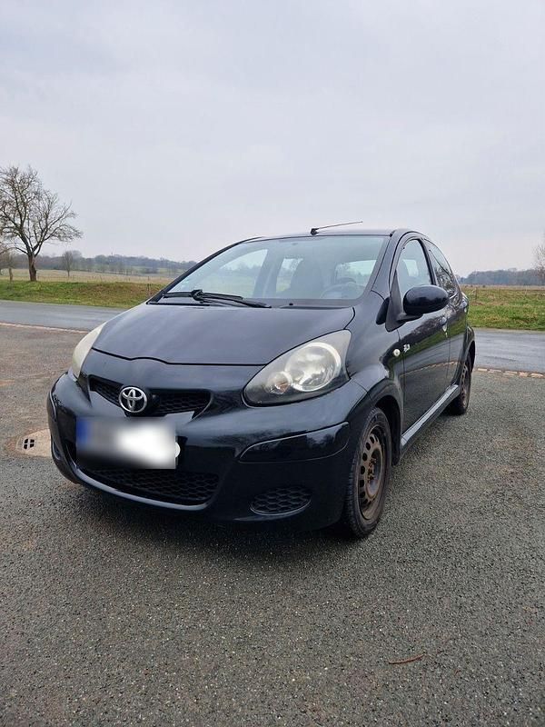 Gebraucht Toyota Aygo 68 PS (50 kW) 2010 Kleinwagen