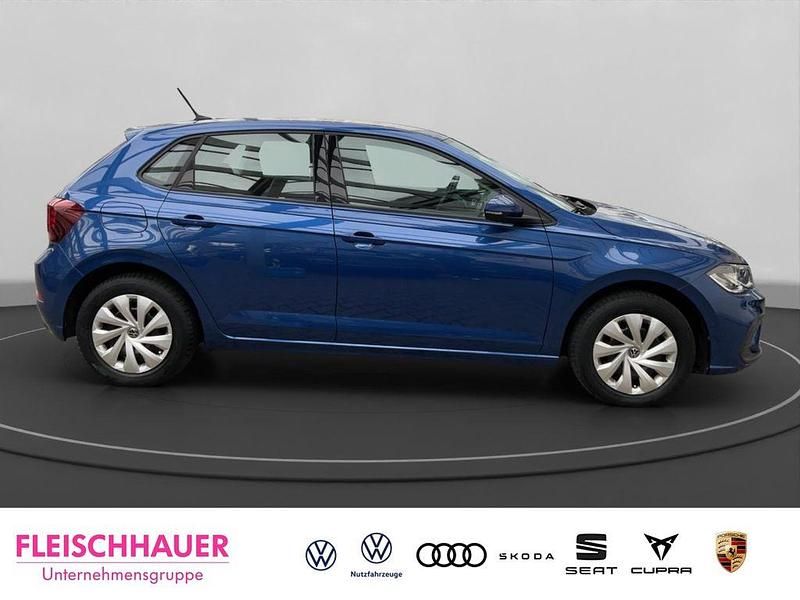 Gebraucht VW Polo Life 80 PS (58 kW) 2022 Blau Kleinwagen