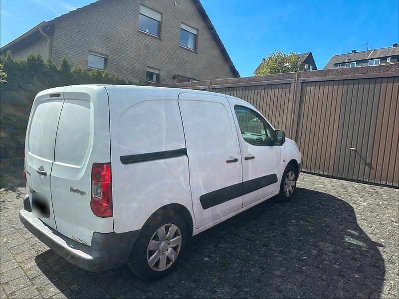 Gebraucht Citroën Berlingo 75 PS (55 kW) 2010 Weiß Van / Kleinbus