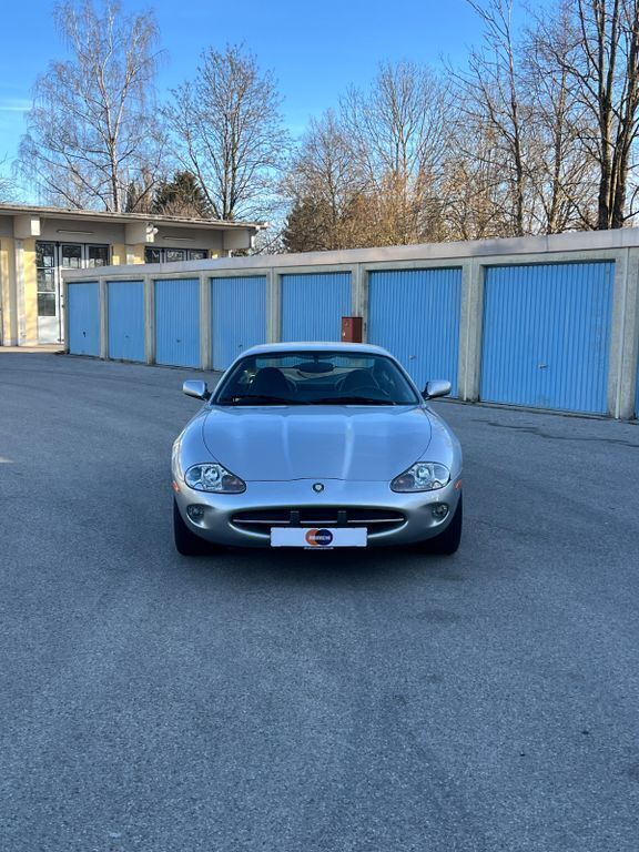 Gebraucht 1999 Jaguar XK8 Coupé | 29.800 € - Bild 1/4