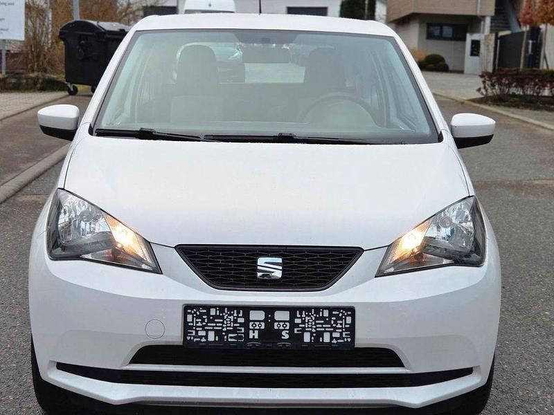 Weiß Gebraucht 2015 Seat Mii Style Kleinwagen | 3.999 € (Guter Preis) - Bild 1/4