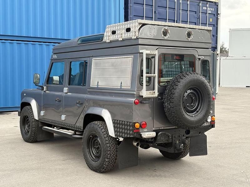 Gebraucht Land Rover Defender SE 122 PS (89 kW) 2007 Grau Kombi