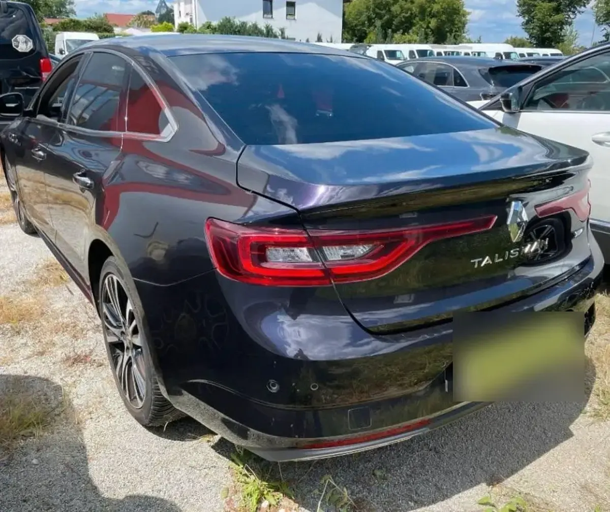 Gebraucht Renault Talisman Initiale Paris 160 PS (117 kW) 2018 Violet Limousine
