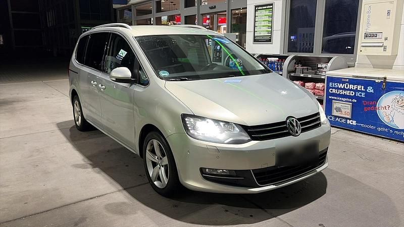 Gebraucht VW Sharan 170 PS (125 kW) 2012 Grau Van / Kleinbus