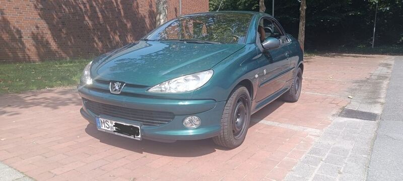 Gebraucht 2003 Peugeot 206 CC Roland Garros Cabrio | 520 € (Superpreis) - Bild 1/4