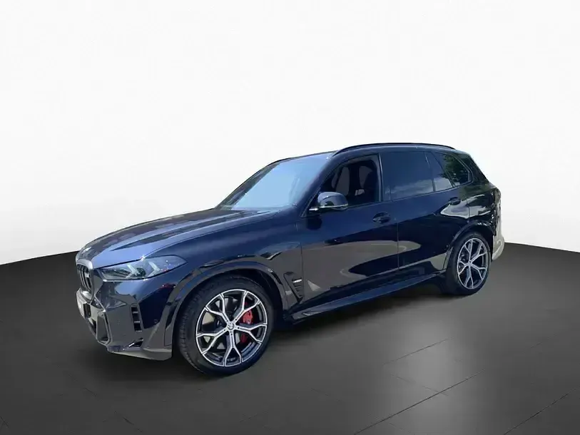 Gebraucht BMW X5 M Sport 530 PS (389 kW) 2025 Carbonschwarz (schwarz) SUV