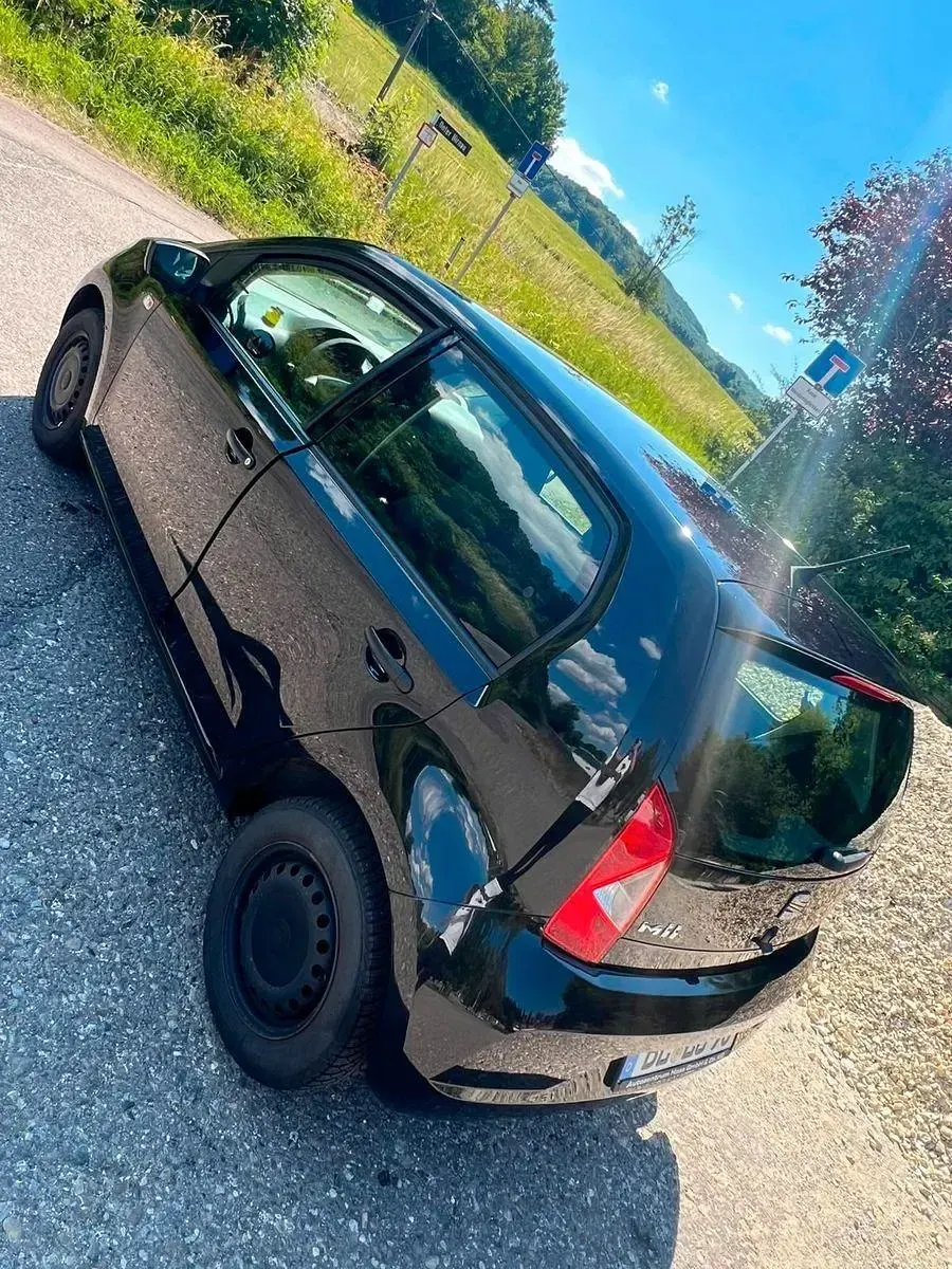 Gebraucht Seat Mii Black Edition 60 PS (44 kW) 2013 Schwarz Kleinwagen