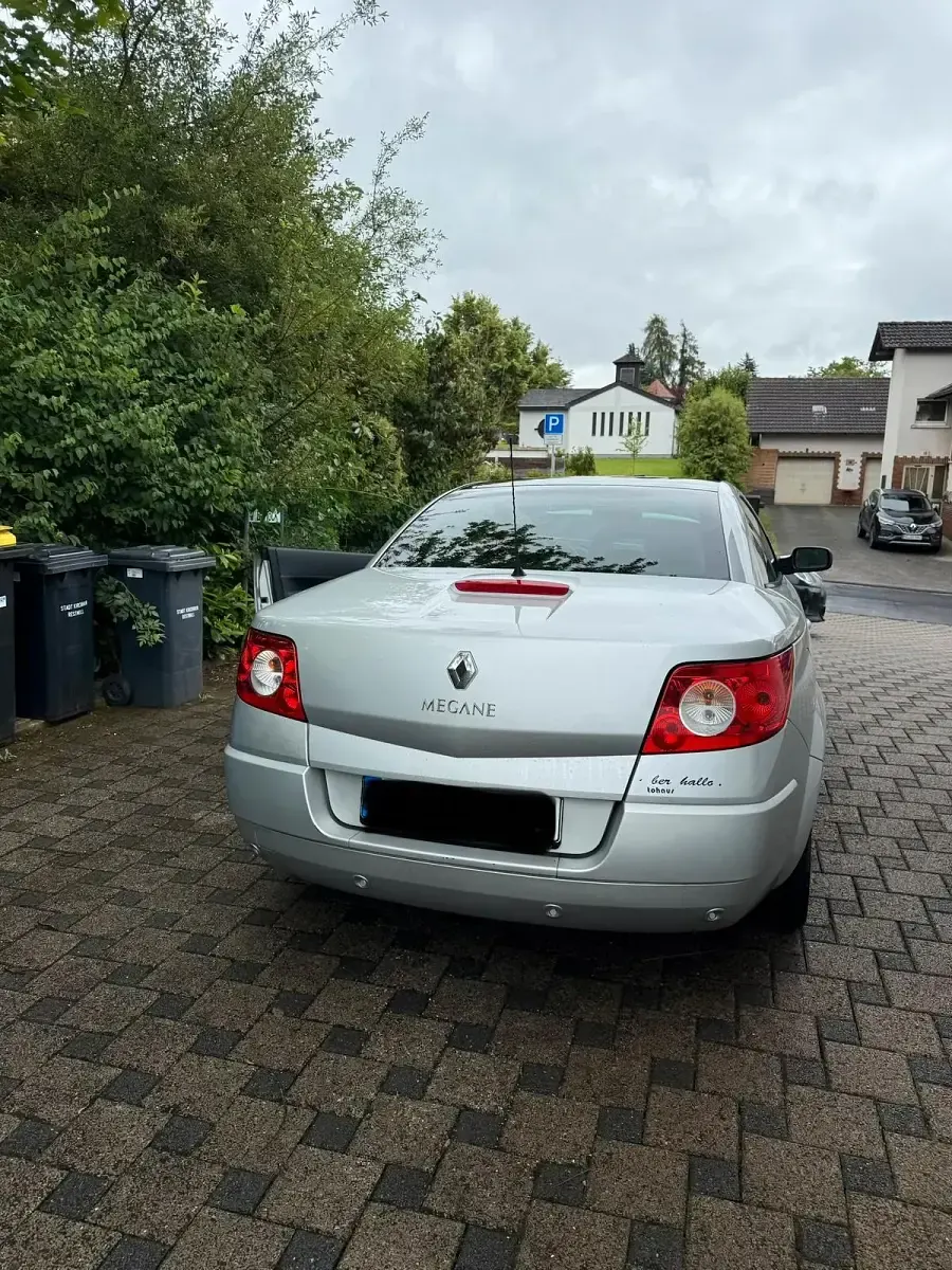 Gebraucht Renault Mégane Cabriolet 111 PS (81 kW) 2008 Silber Cabrio