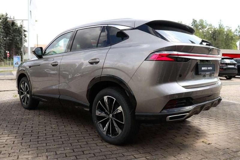 Gebraucht MG HS Comfort 170 PS (125 kW) 2025 Sterling silver (silber) SUV