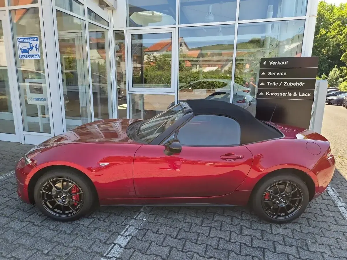 Neu Mazda MX5 Homura-Line 132 PS (97 kW) 2026 Rot Cabrio