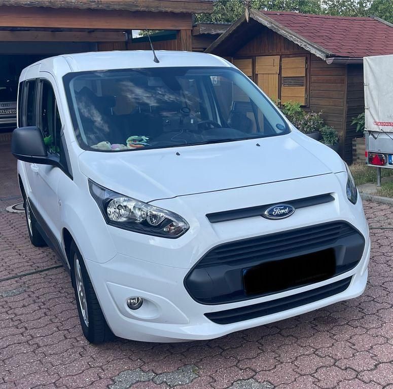 Weiß Gebraucht 2015 Ford Tourneo Connect Trend Van / Kleinbus | 14.100 € (Fairer Preis) - Bild 1/4