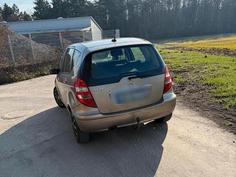 Gebraucht Mercedes A170 116 PS (85 kW) 2006 Gold Kleinwagen