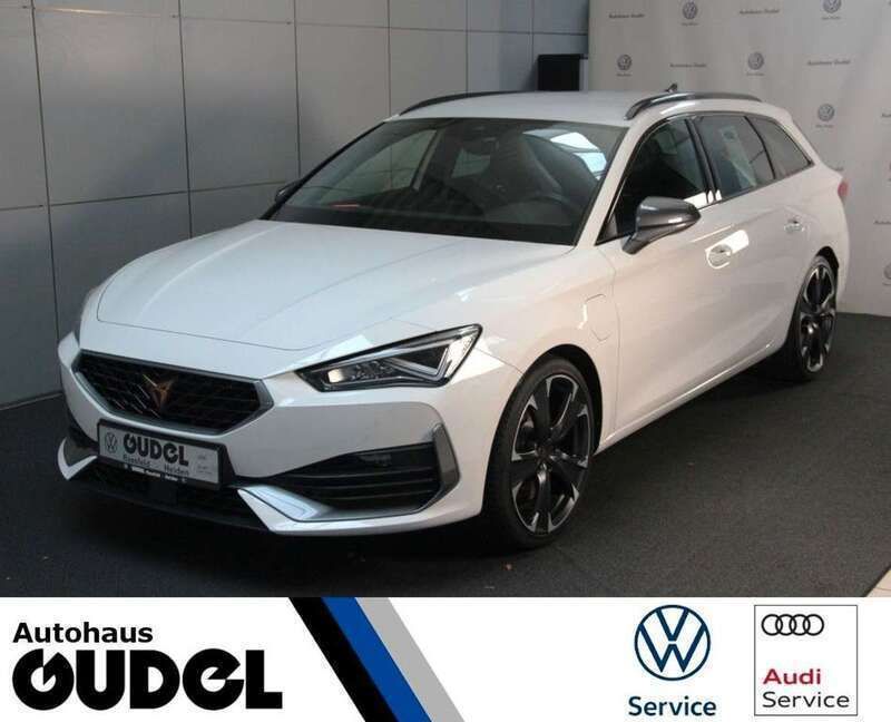 "candy" weiss Gebraucht 2022 Cupra Leon Kombi | 22.970 € (Superpreis) - Bild 1/4