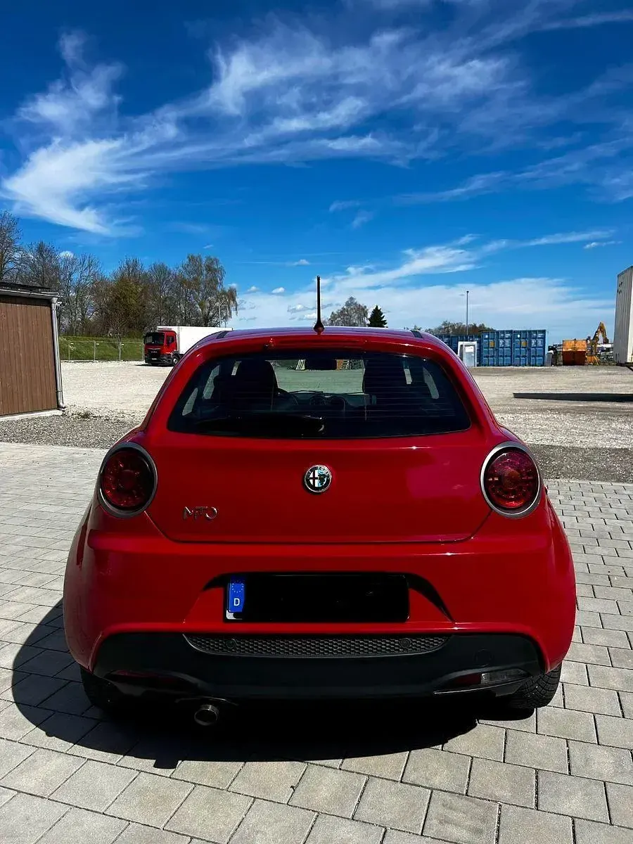 Gebraucht Alfa Romeo MiTo Turismo 77 PS (56 kW) 2012 Rot Kleinwagen