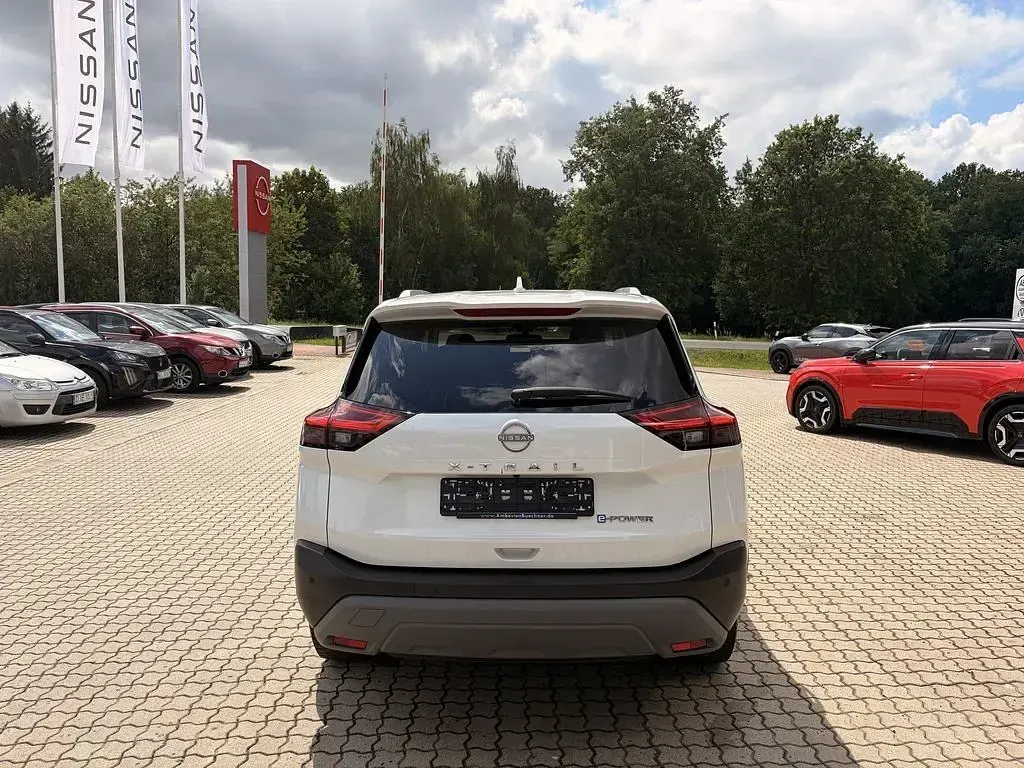 Gebraucht Nissan X-Trail N-Connecta 158 PS (116 kW) 2025 Weiß SUV