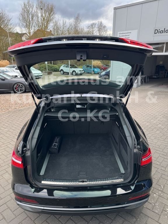 Gebraucht Audi A6 S-Line 204 PS (150 kW) 2024 Schwarz Kombi