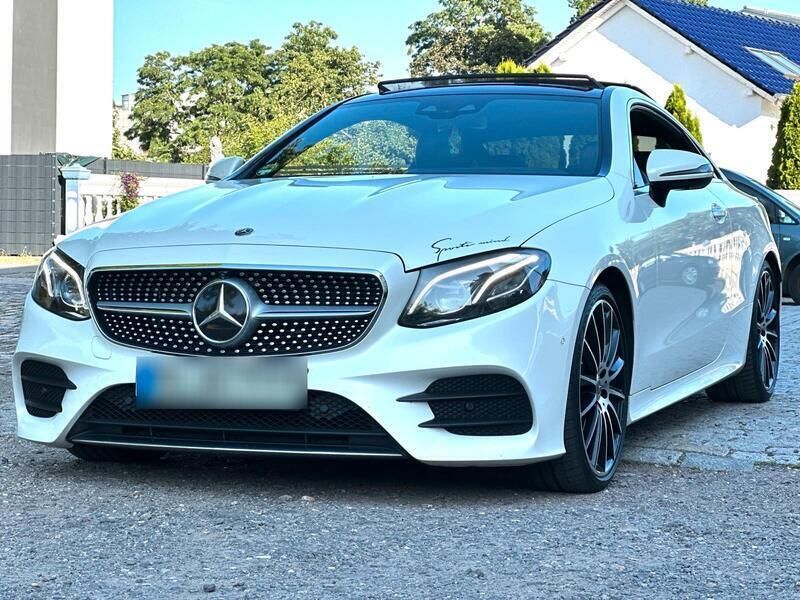 Weiß Gebraucht 2019 Mercedes E400 Coupé | 34.000 € (Fairer Preis) - Bild 1/4