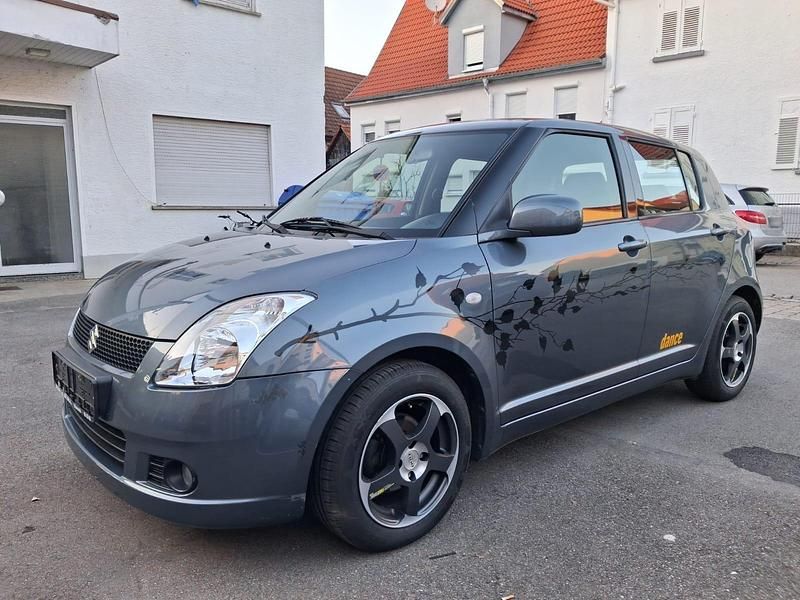 Gebraucht Suzuki Swift 92 PS (67 kW) 2007 Grau Kleinwagen