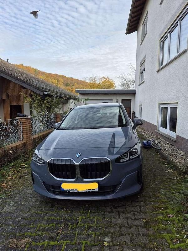 Gebraucht 2022 BMW 218 Kombi | 24.300 € (Fairer Preis) - Bild 1/4
