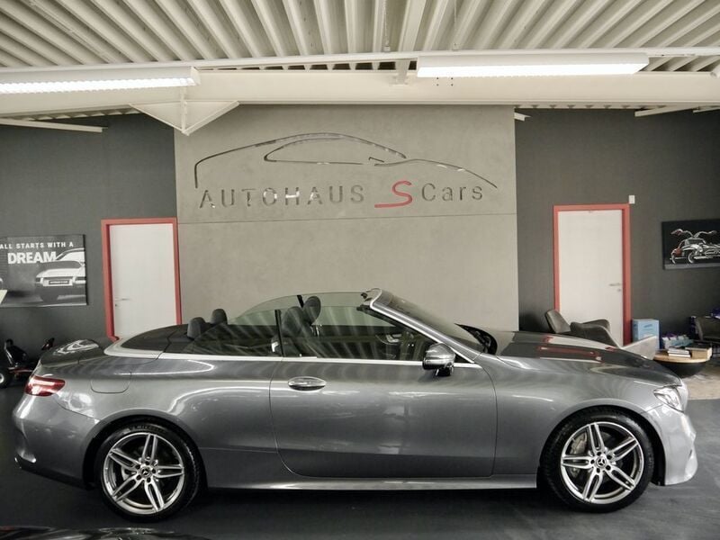 Grau Gebraucht 2019 Mercedes E200 AMG Cabrio | 35.490 € (Fairer Preis) - Bild 1/4