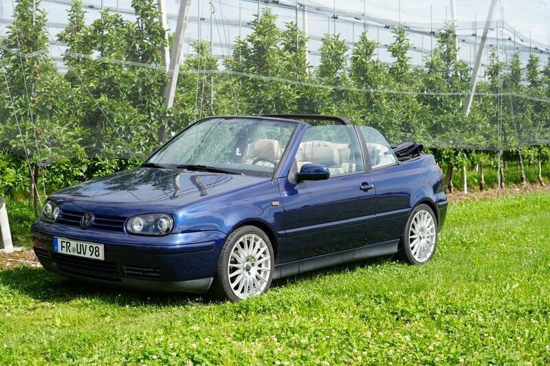 Blau Gebraucht 1998 VW Golf Cabriolet Cabrio | 3.600 € (Fairer Preis) - Bild 1/4