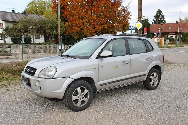 Silber Gebraucht 2005 Hyundai Tucson SUV | 2.200 € (Guter Preis) - Bild 1/4