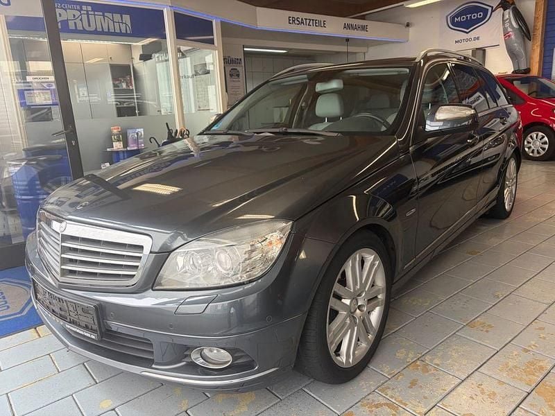 Gebraucht Mercedes C200 Elegance 184 PS (135 kW) 2008 Grau Limousine