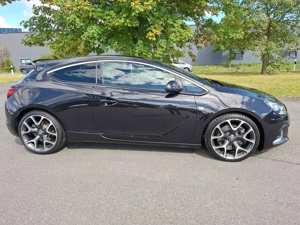 Gebraucht Opel Astra OPC 280 PS (205 kW) 2015 Karbonschw graphitschw midnigh Coupé