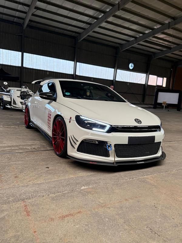 Weiß Gebraucht 2008 VW Scirocco Coupé | 11.000 € (Teuer) - Bild 1/4