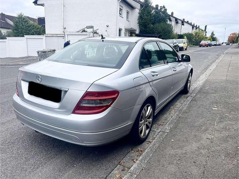Gebraucht Mercedes C200 Avantgarde 136 PS (100 kW) 2008 Limousine