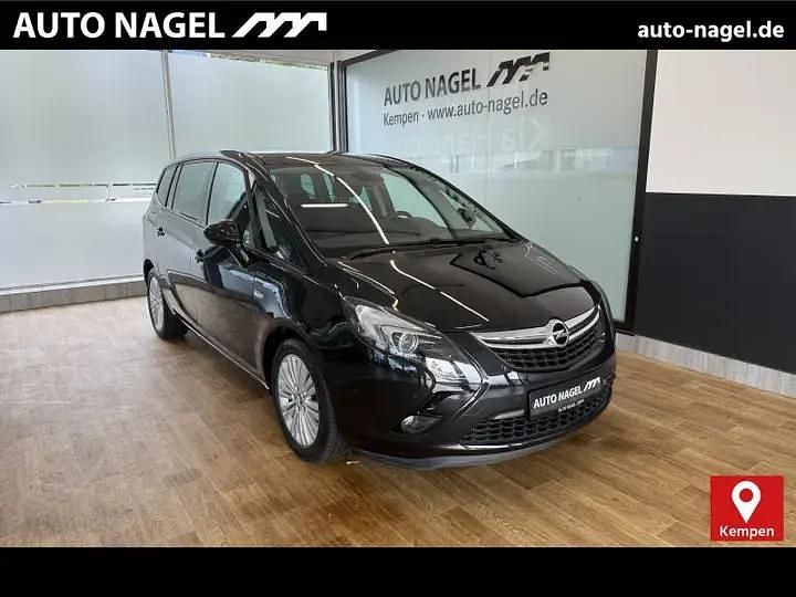 Andere Gebraucht 2016 Opel Zafira Tourer Van / Kleinbus | 12.886 € (Teuer) - Bild 1/4