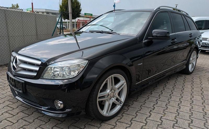 Schwarz Gebraucht 2011 Mercedes C180 Sport Kombi | 11.300 € (Fairer Preis) - Bild 1/4