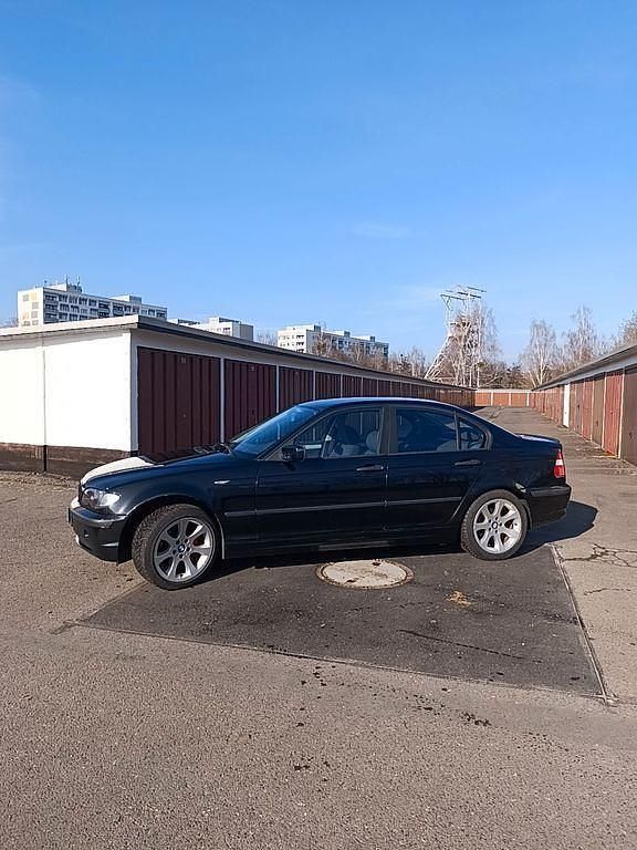 Gebraucht BMW 316 105 PS (77 kW) 2001 Schwarz Limousine