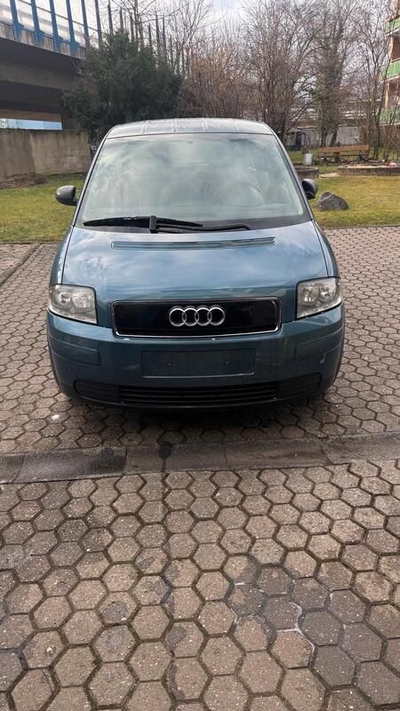 Blau Gebraucht 2002 Audi A2 Kleinwagen | 2.499 € (Guter Preis) - Bild 1/4