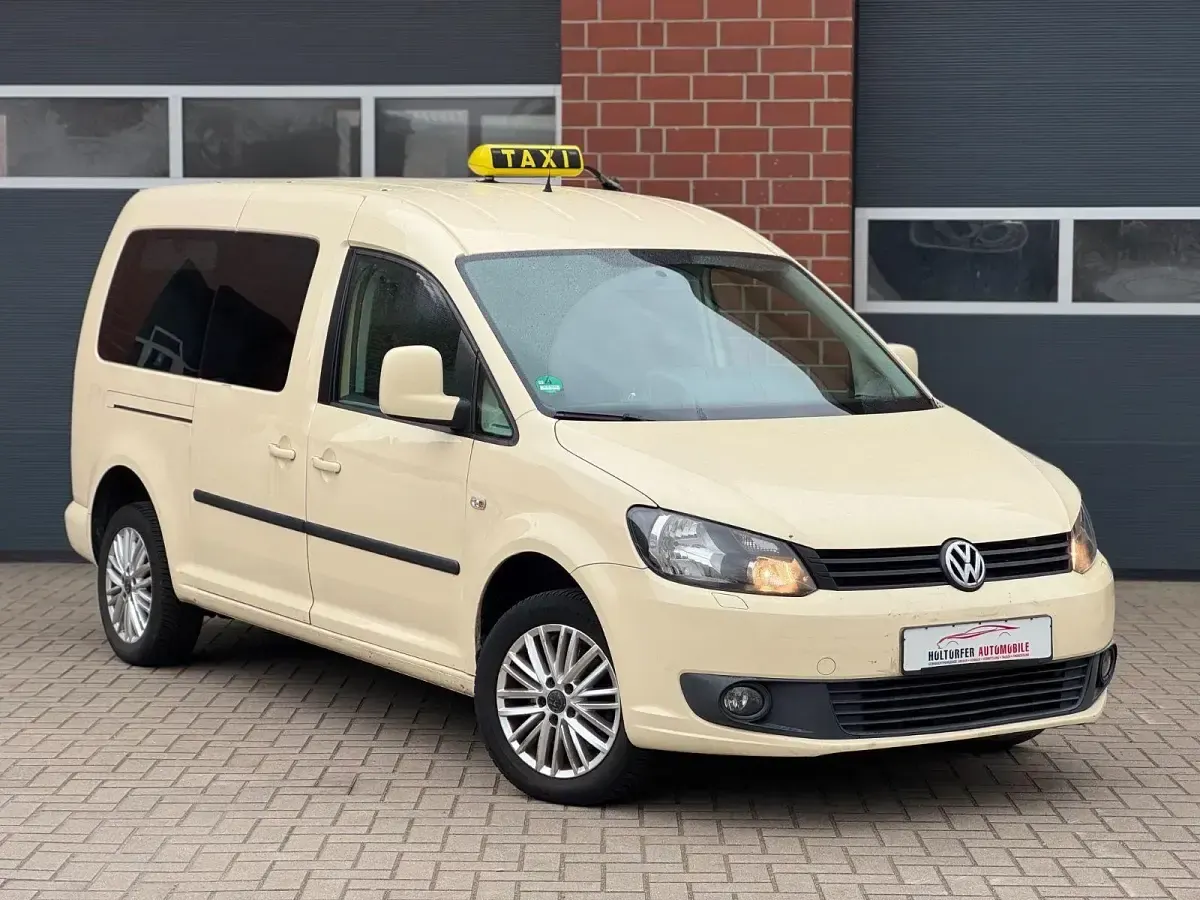 Gebraucht VW Caddy Maxi Trendline 102 PS (75 kW) 2015 Beige Van / Kleinbus