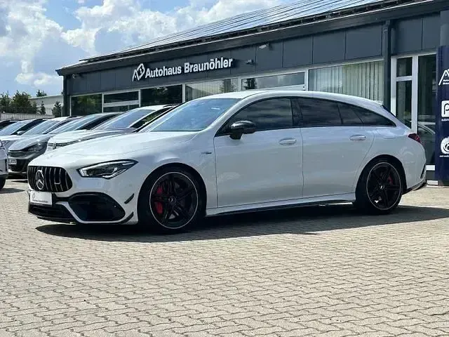 Gebraucht Mercedes CLA45 AMG AMG 422 PS (310 kW) 2021 Mondsteinweiß Coupé