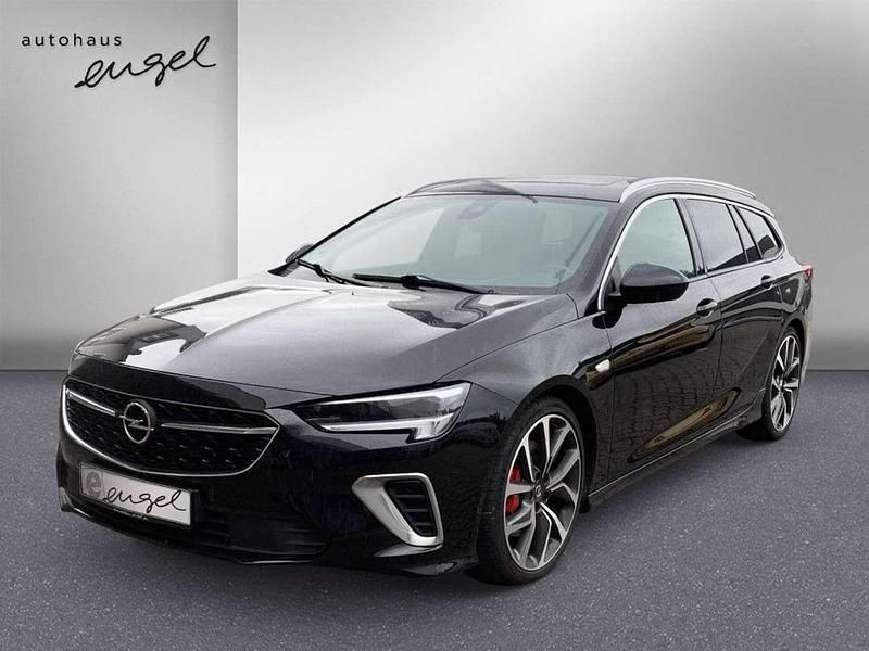 Onyx black metallic Gebraucht 2020 Opel Insignia Country Tourer Kombi | 27.989 € (Etwas zu teuer) - Bild 1/3